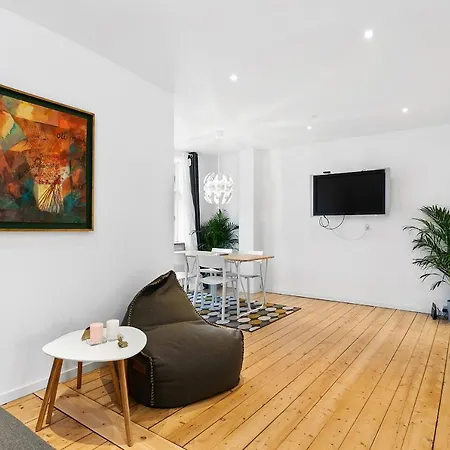 Aday - Center 올보르